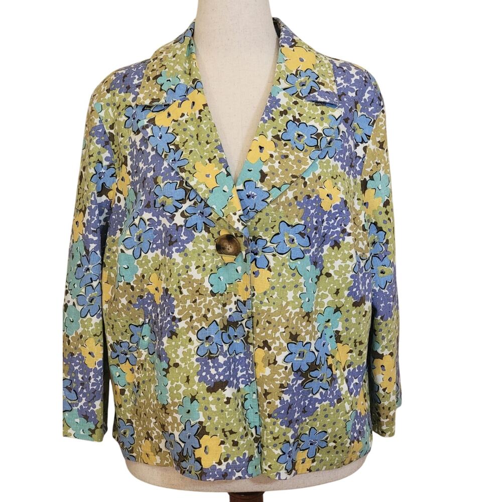 R-Q-T linen blend floral print blazer size extra large.